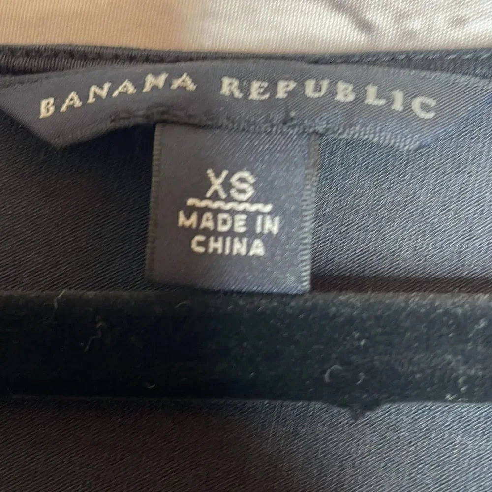 Banana Republic Silk & Modal Black Baby Doll top size XS - Picture 5 of 8